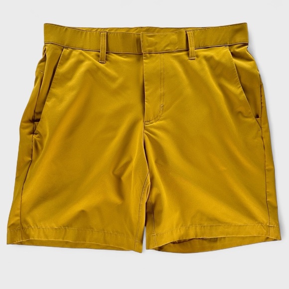 Fabletics Mens Small The Only Short Combat Gold 7.5” Inseam Performance Shorts - Picture 2 of 14